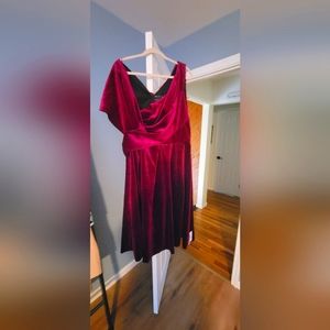 ASOS DESIGN velvet bare shoulder prom midi dress in berry, size 14, New with Tag